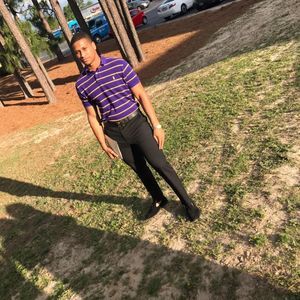 Meet your Posher, Devin